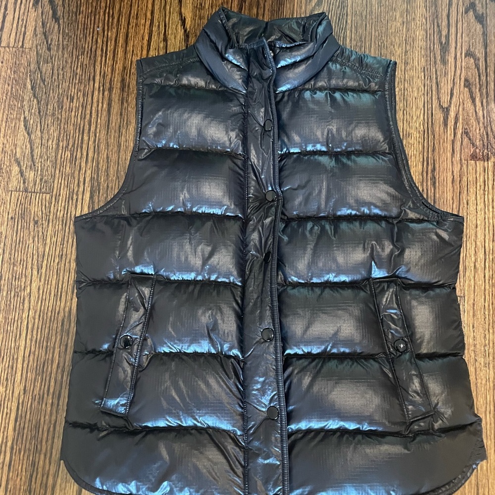 Women’s jcrew down vest black